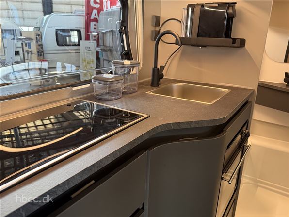 Adria Action 391 LH Sport